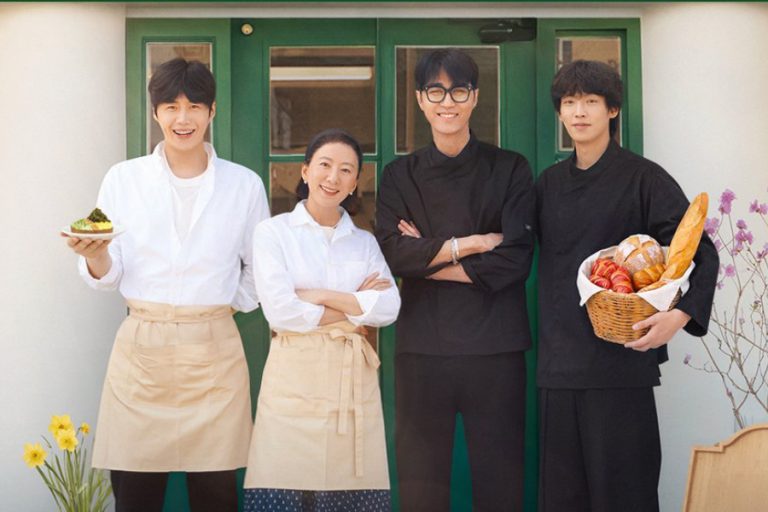 Kim Seon Ho, Lee Ki Taek, Kim Hee Ae, And Cha Seung Won Welcome Seniors To Their Dessert Café In New Variety Show缩略图