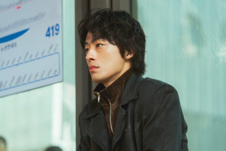 Koo Kyo Hwan Struggles To Make His Dream Come True In “We Are All Trying Here”缩略图