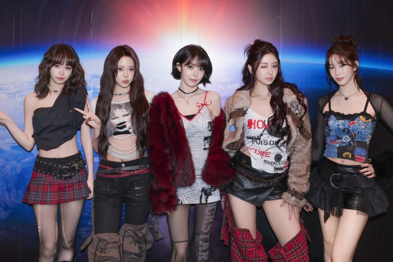 Watch: LE SSERAFIM Announces Comeback Dates With Teaser For New Full-Length Album And Pre-Release Single缩略图