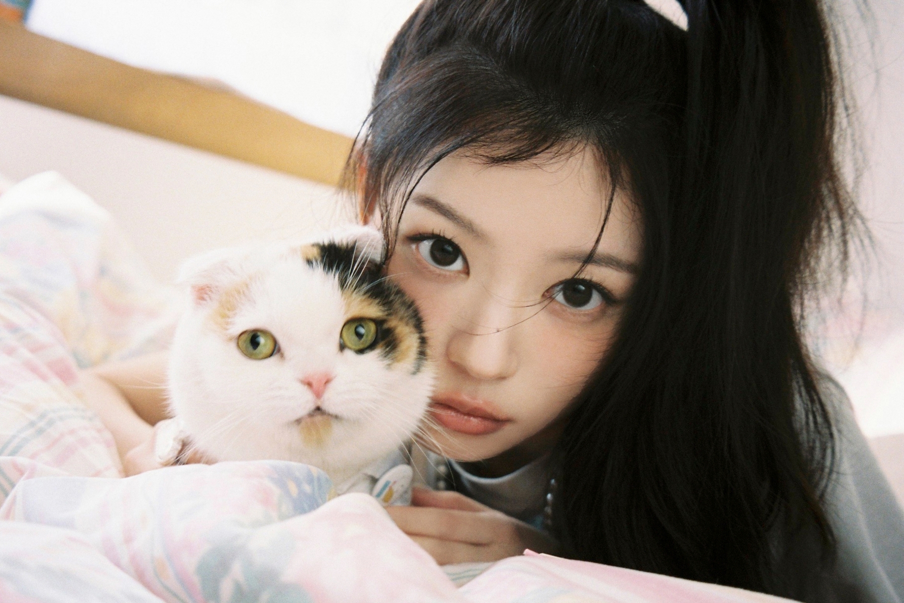 ILLIT’s Moka Temporarily Halts Activities Due To Health Ahead Of Comeback缩略图