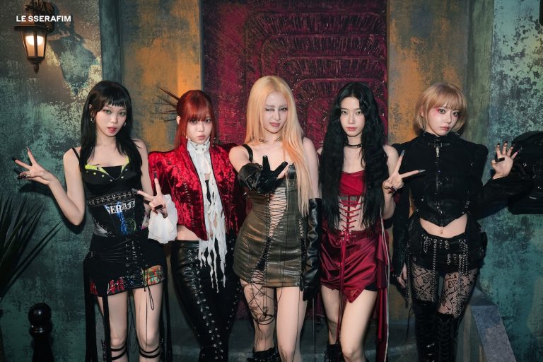 LE SSERAFIM Announces Dates And Locations For 2026 World Tour “PUREFLOW”缩略图