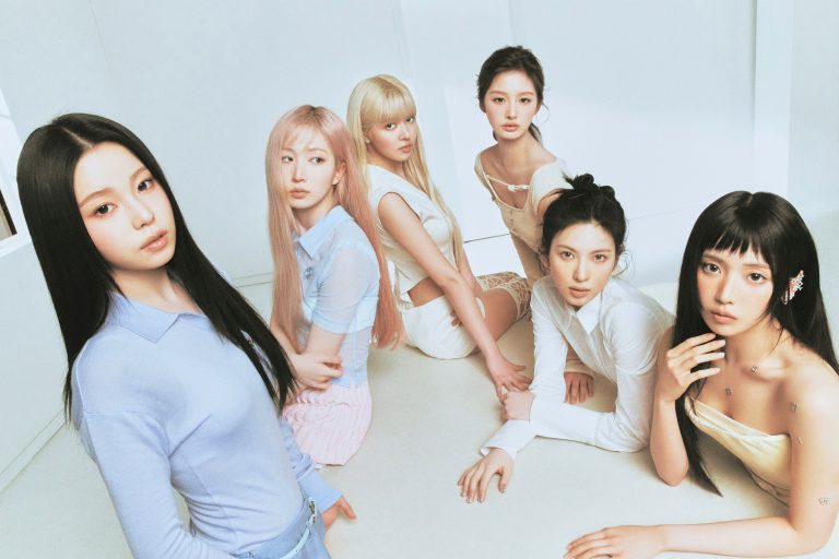 NMIXX Lands 4th Entry On Billboard 200 With “Heavy Serenade”缩略图