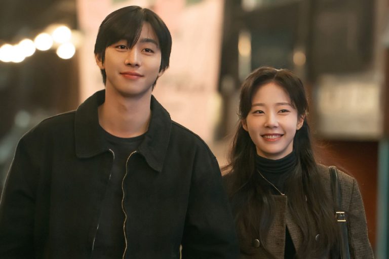 Ahn Hyo Seop And Chae Won Bin Enjoy Sweet Date After Rekindling Romance In “Sold Out On You”缩略图