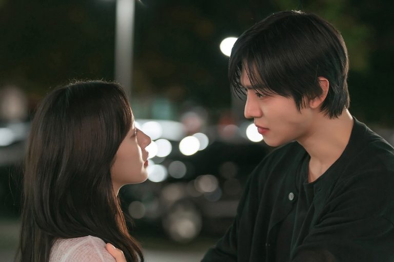 Ahn Hyo Seop Expresses Concern For Chae Won Bin And Her Sleepwalking In “Sold Out On You”缩略图
