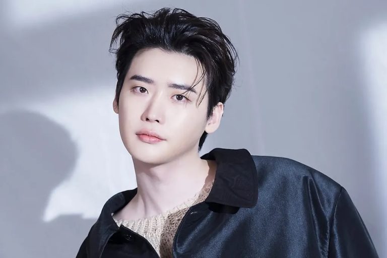 Lee Jong Suk In Talks For New Drama缩略图