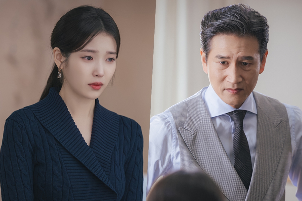 IU Kneels In Front Of Her Father For Byeon Woo Seok In “Perfect Crown”缩略图