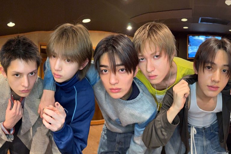 CORTIS Breaks Personal Record As “GREENGREEN” Spends 3rd Week On Billboard 200缩略图