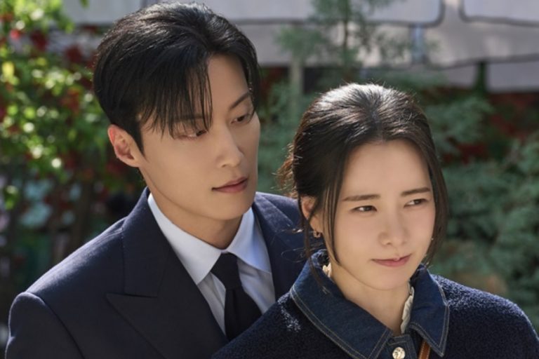Heo Nam Jun And Lim Ji Yeon Go On Their First Official Date In “My Royal Nemesis”缩略图