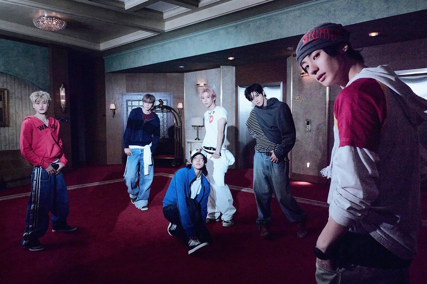 RIIZE Breaks Their 1st-Day Sales Record + Tops iTunes Charts With “II”缩略图
