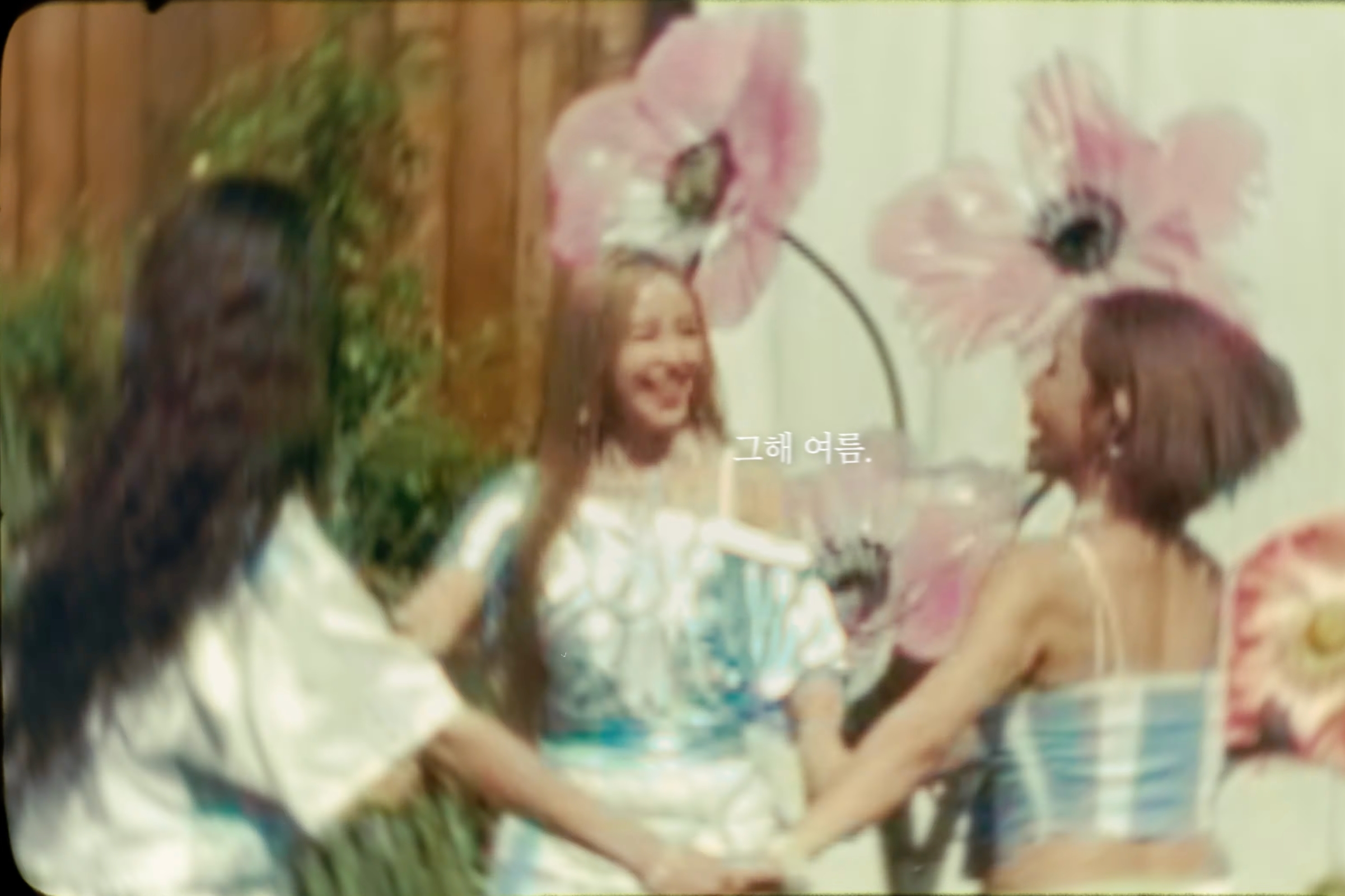 Watch: Secret Announces Comeback Date With Teaser For 1st Return In 12 Years缩略图