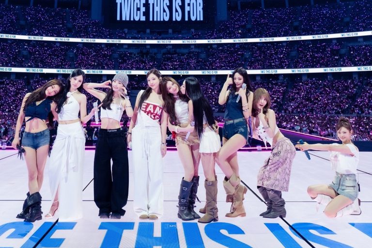 TWICE Earns New RIAJ Triple And Double Platinum Certifications For Streaming In Japan缩略图