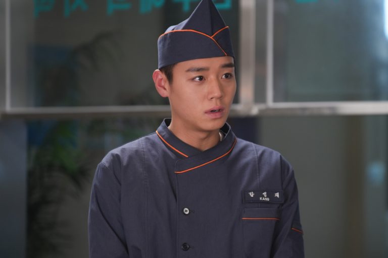 3 Times Park Ji Hoon Proved Himself In Episodes 7-8 Of “The Legend Of Kitchen Soldier”缩略图