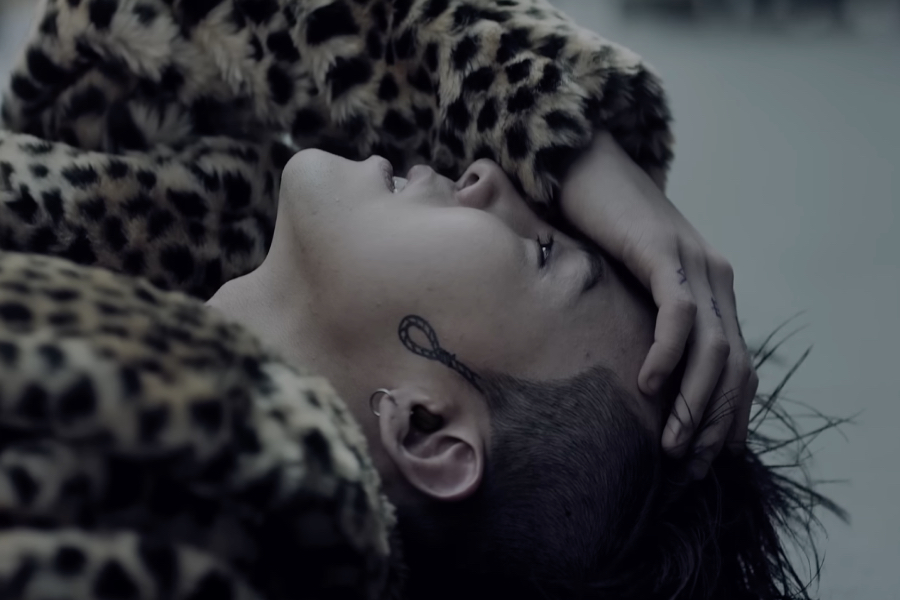 BIGBANG’s “LOSER” Becomes Their 3rd Group MV To Surpass 300 Million Views缩略图