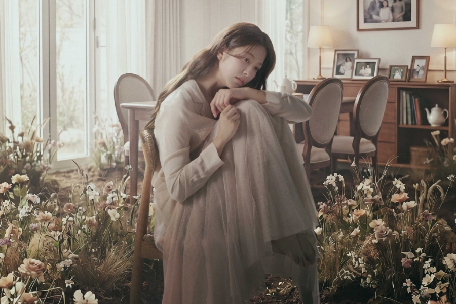 Park Se Young Is Isolated In A Dreamlike Home In New Drama “Family Register” Poster缩略图