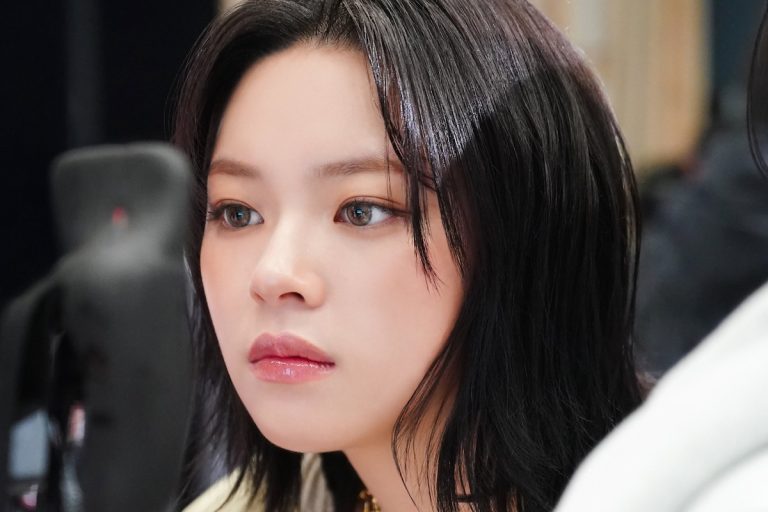 TWICE’s Jeongyeon In Talks To Sign With New Agency + JYP Entertainment Briefly Comments缩略图