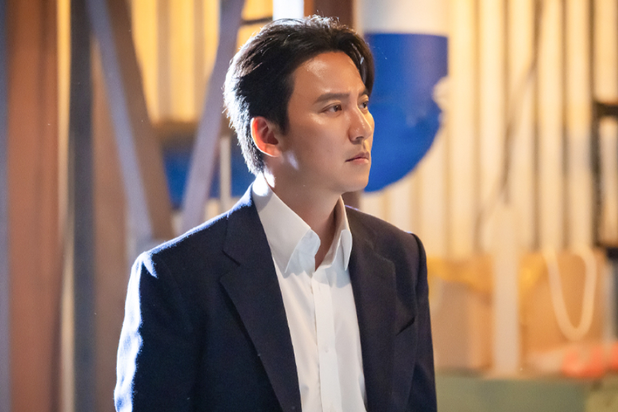Kim Nam Gil Is A Detective Who Imprisons Criminals In Nightmares In New Drama缩略图