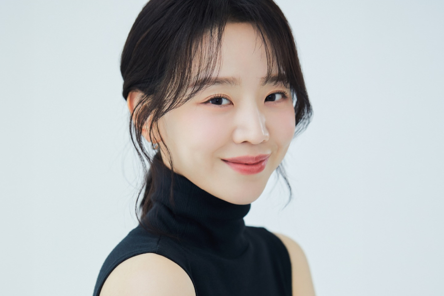 Shin Hae Sun Confirmed To Lead New Mystery Romance Drama缩略图