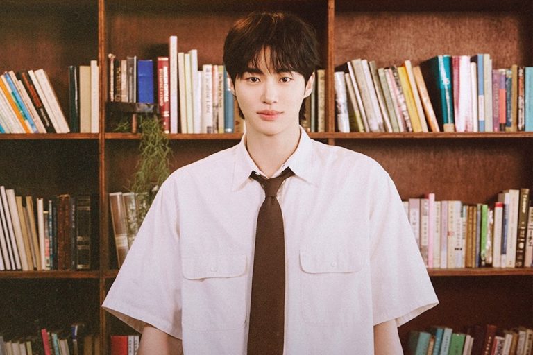 Byeon Woo Seok Announces Dates And Cities For 2026 Asia Fan Meeting Tour “The Secret Library”缩略图