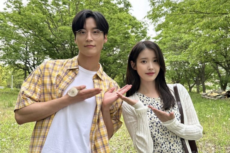IU And Heo Nam Jun Confirmed To Reunite For Her Upcoming Comeback MV缩略图