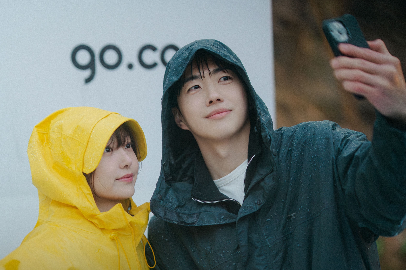 Kang Hoon, Kim Hye Jun, And Cha Woo Min Dish On Their Real-Life Chemistry Behind The Scenes Of “My Bias, My Boss”缩略图