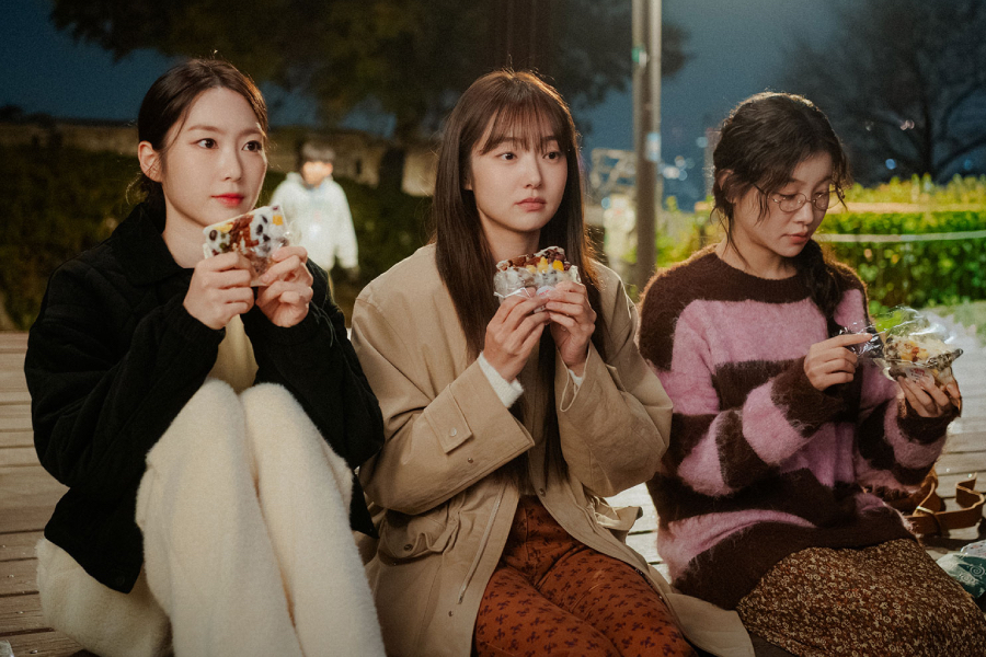 Kim Hye Joon, Gong Jiho, And Kim Ah Young Are Lifelong Fangirl Besties In “My Bias, My Boss”缩略图