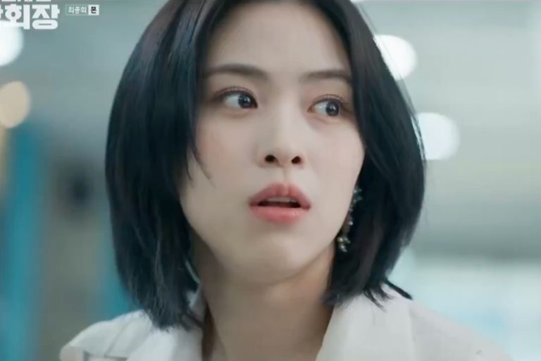 ITZY’s Ryujin Makes Surprise Cameo In “Reborn Rookie” Finale缩略图