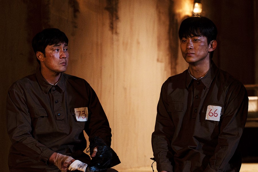 So Ji Sub And Taecyeon Share A Meaningful Conversation Before A Mission In “Agent Kim Reactivated”缩略图