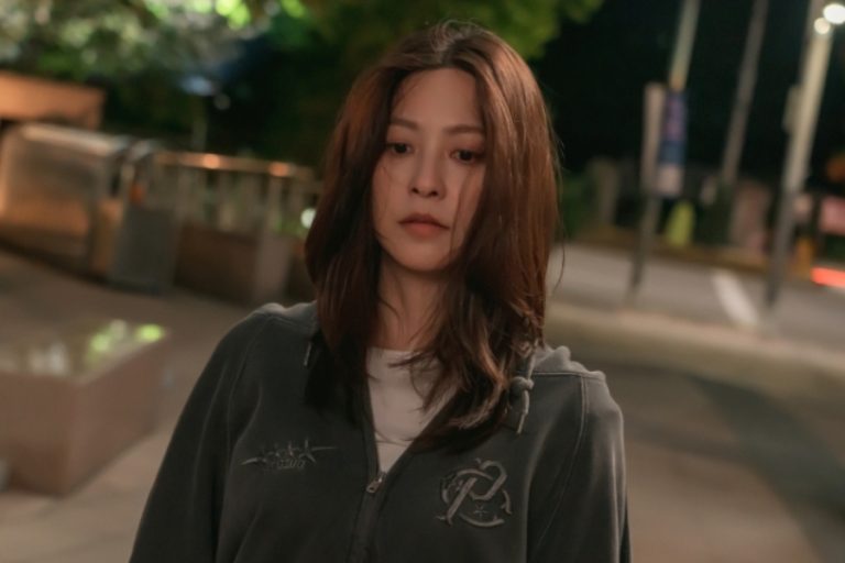 Park Se Young’s Expression Hardens After A Tense Late-Night Confrontation In “Family Register”缩略图