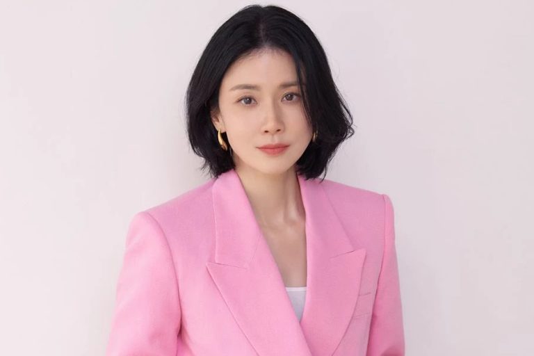 Lee Bo Young In Talks To Star In New Courtroom Family Drama缩略图