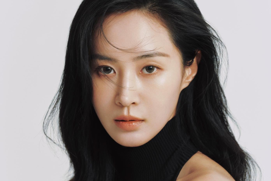 Girls’ Generation’s Yuri Parts Ways With SM Entertainment After 19 Years缩略图