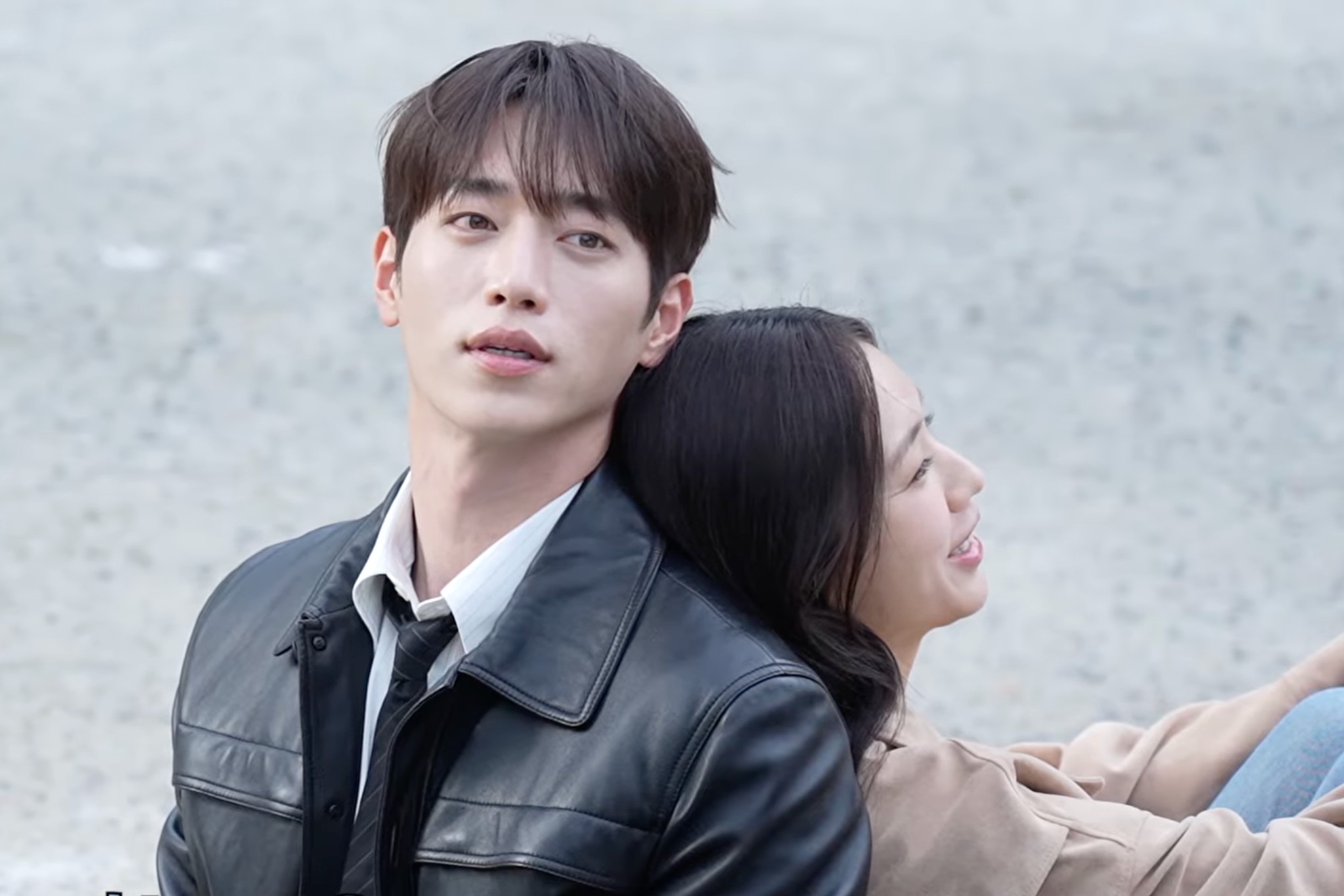Watch: Seo Kang Jun, Ahn Eun Jin, And More Showcase Their Chemistry During “A Love Other Than Yours” Poster Shoot缩略图