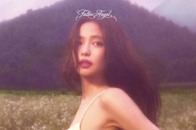 BLACKPINK’s Jennie Announces Comeback Date With Teaser For Digital EP “Fallen Angel”缩略图