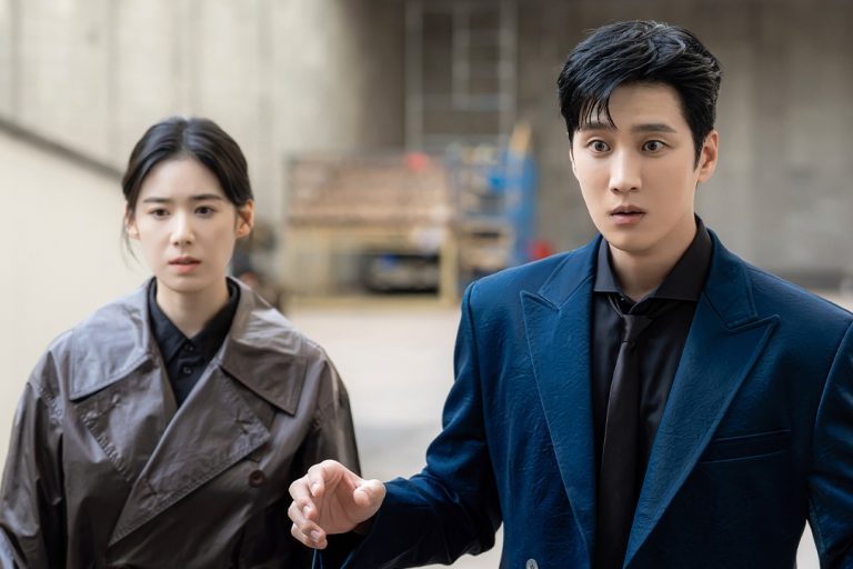 Ahn Bo Hyun And Jung Eun Chae Witness A Magician’s Horrific Onstage Death In “Flex X Cop 2”缩略图