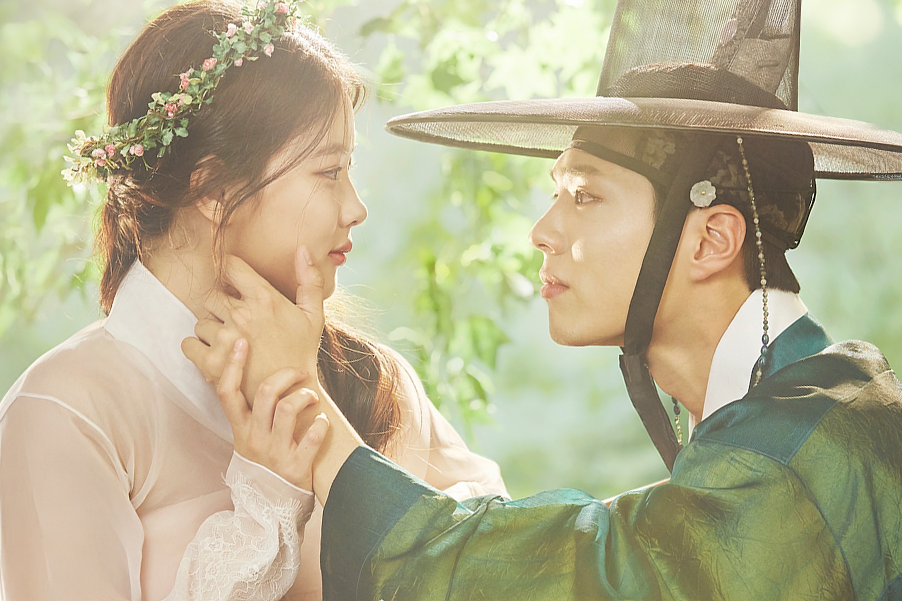 “Love In The Moonlight” Celebrates 10th Anniversary缩略图