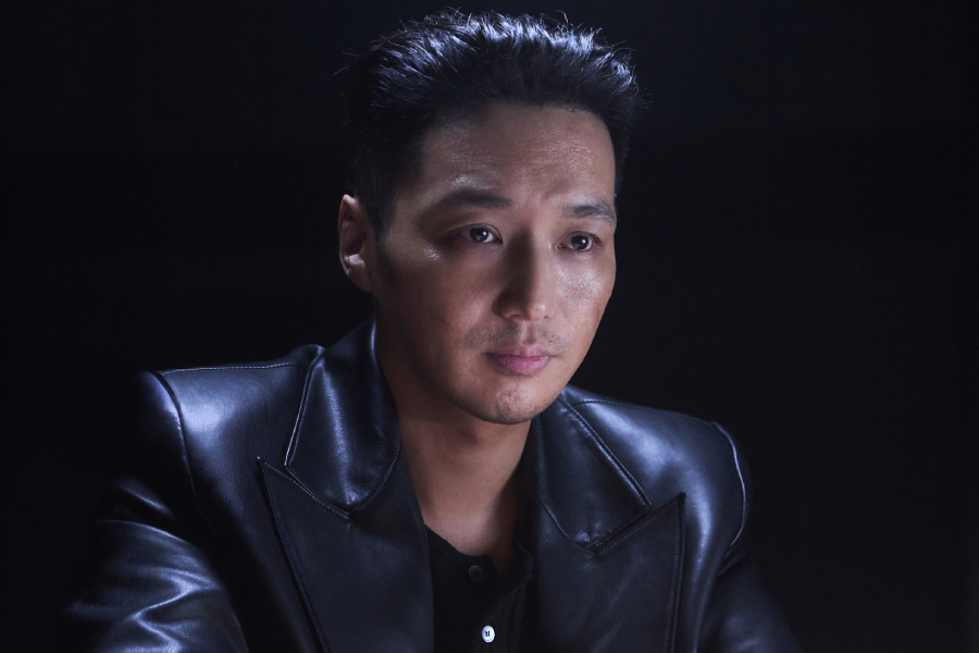 Byun Yo Han Bets Everything On Revenge In “Tazza 4: The Song Of Beelzebub”缩略图