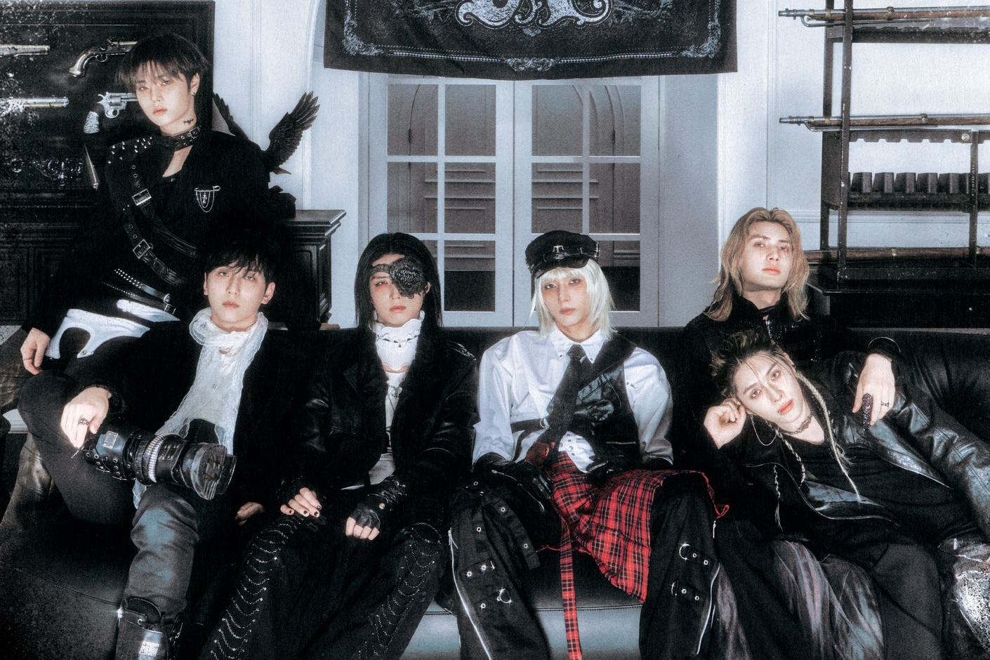 Xdinary Heroes Cancels Upcoming Fan Meeting “THE X-TOWN” Following Gun-il’s Departure缩略图