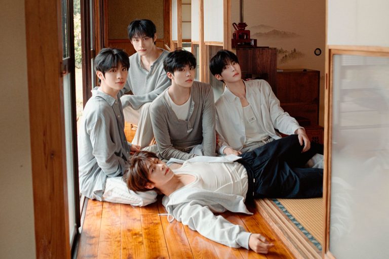 Watch: ZEROBASEONE Teases Comeback With Spoiler Film For “Reserved”缩略图