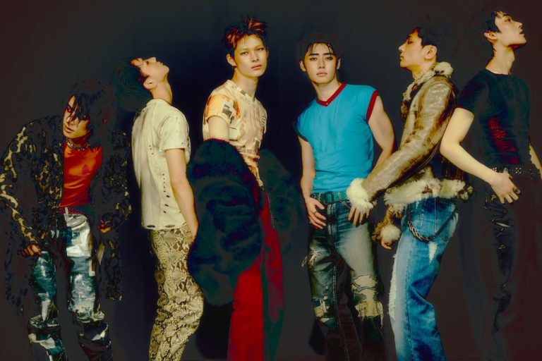 ENHYPEN Tops 3 Billboard Charts + Achieves Their Highest Ranking Yet On Global 200 With “Bloody Paradise”缩略图