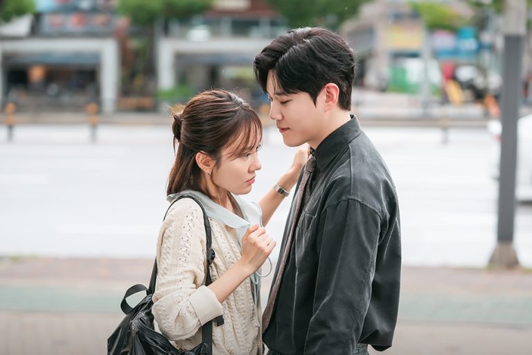 Jung Min Ah And Dong Ha Go From Bickering To Falling In Love In New Drama “Mission: Mompossible”缩略图