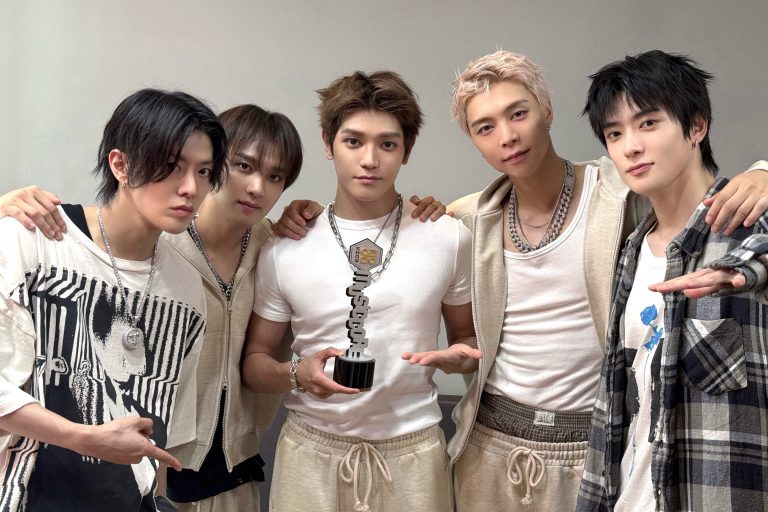 Watch: NCT 127 Takes 1st Win For “Blingy” On “Music Core”; Performances By Girls’ Generation-HRS, MONSTA X, And More缩略图