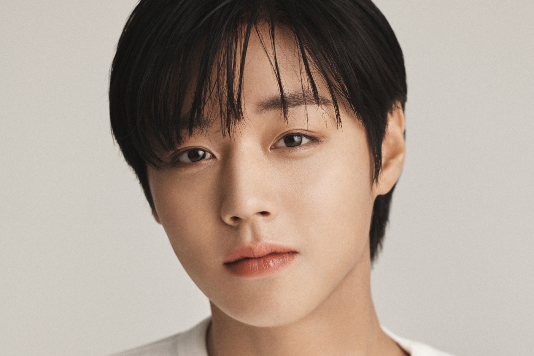 Park Ji Hoon In Talks To Star In New Romance Drama缩略图