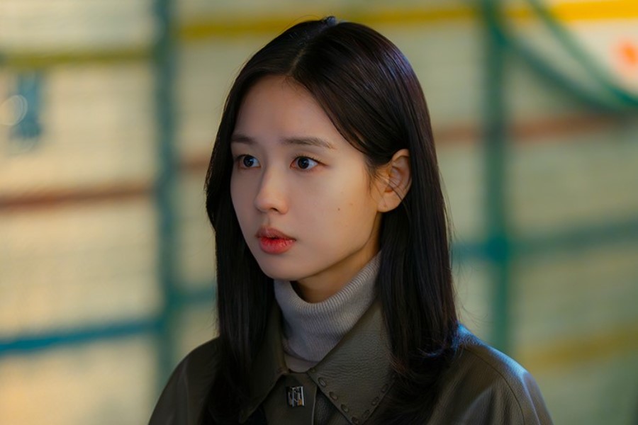 Ahn Eun Jin Talks About Why She Chose To Star In “A Love Other Than Yours” And Chemistry With Seo Kang Jun缩略图