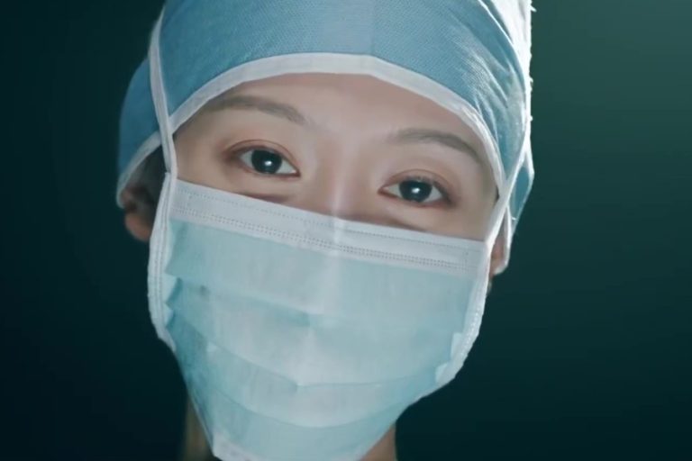Watch: Kim Ji Won Is A Brilliant Yet Dangerous Surgeon In New Medical Drama “Doctor X” Teaser缩略图