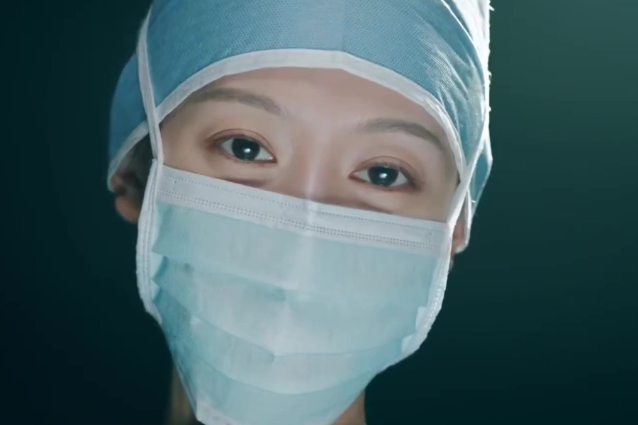 Watch: Kim Ji Won Is A Brilliant Yet Dangerous Surgeon In New Medical Drama “Doctor X” Teaser缩略图