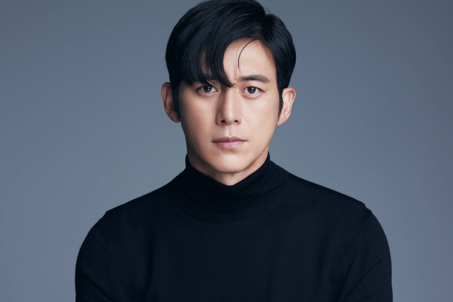 Go Soo Parts Ways With BH Entertainment After 15 Years缩略图