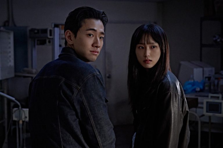 Nam Yoon Su And Ryu Hye Young Put Their Lives On The Line For Content In New Film “Killing Time”缩略图