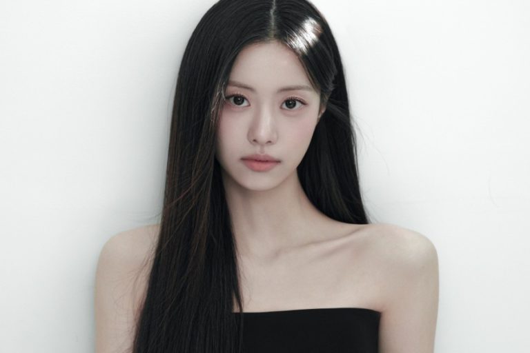 Kim Garam Unveils New Profile Photos Ahead Of Acting Debut缩略图