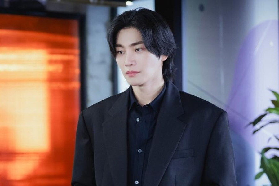 Kim Jae Yeong Dedicates Himself To His Adult Product Start-Up In New Drama “Make Me Tingle”缩略图