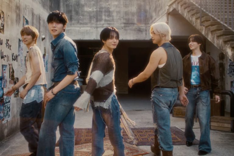 Watch: ONEUS Says “Say Yes!” To A New Beginning In Powerful New MV缩略图