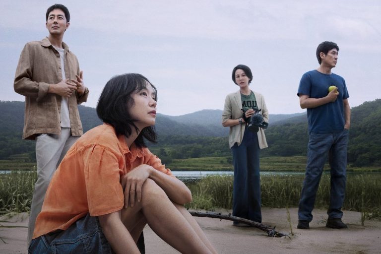 Jeon Do Yeon, Sul Kyung Gu, Zo In Sung, And Cho Yeo Jeong’s “Possible Love” Unveils New Poster + Director To Receive Award缩略图